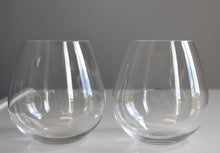 Load image into Gallery viewer, Stemless Wine Glasses (set of 2)

