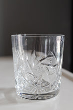 Load image into Gallery viewer, Star of David Pinwheel Pattern Crystal Drinking Glasses

